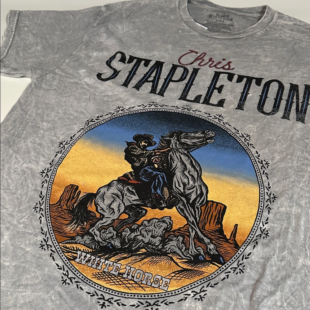NWOT Chris Stapleton Graphic T-Shirt - Picture 3 of 8